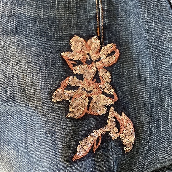 White House Black Market designed skinny jeans, size 4 - Picture 13 of 14